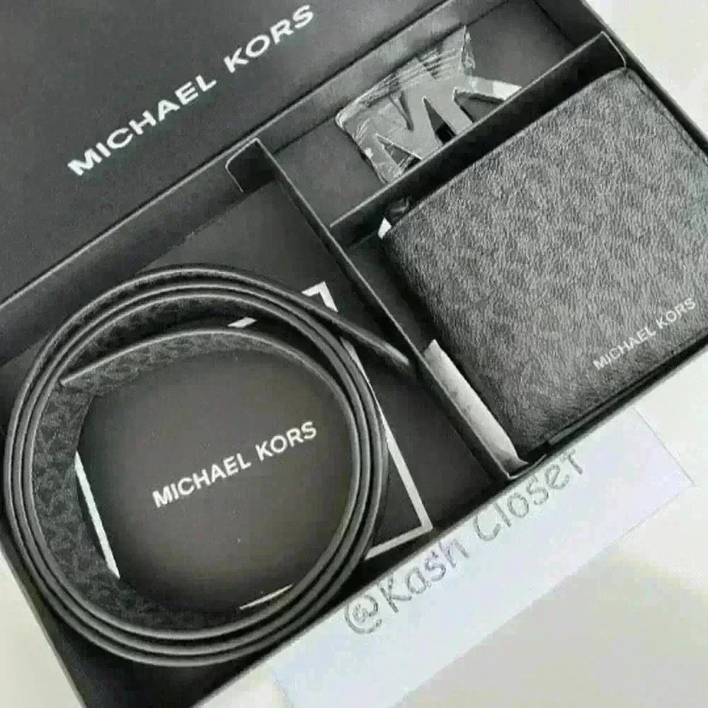 Michael Kors Mens Belt & Wallet Gift Set MK Signature Black
